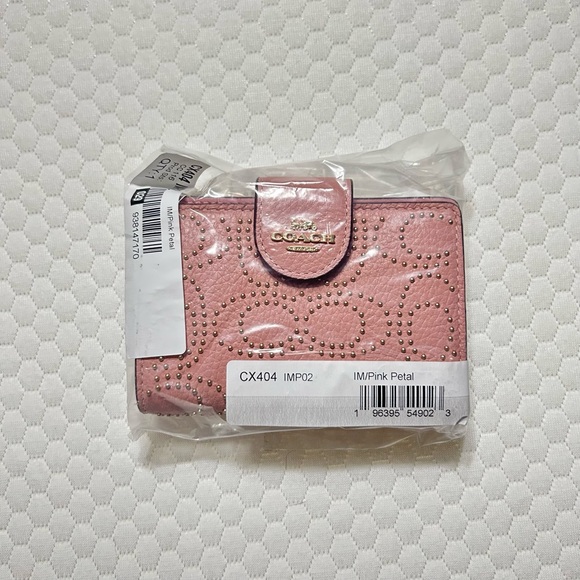 Coach Medium Corner Zip Wallet Pink Rivet - Picture 3 of 3